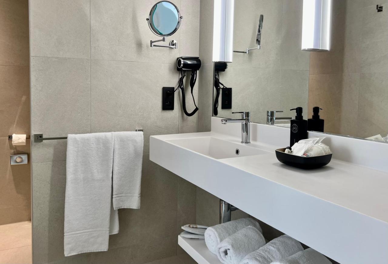 Opo Hotel Brüksel Dış mekan fotoğraf