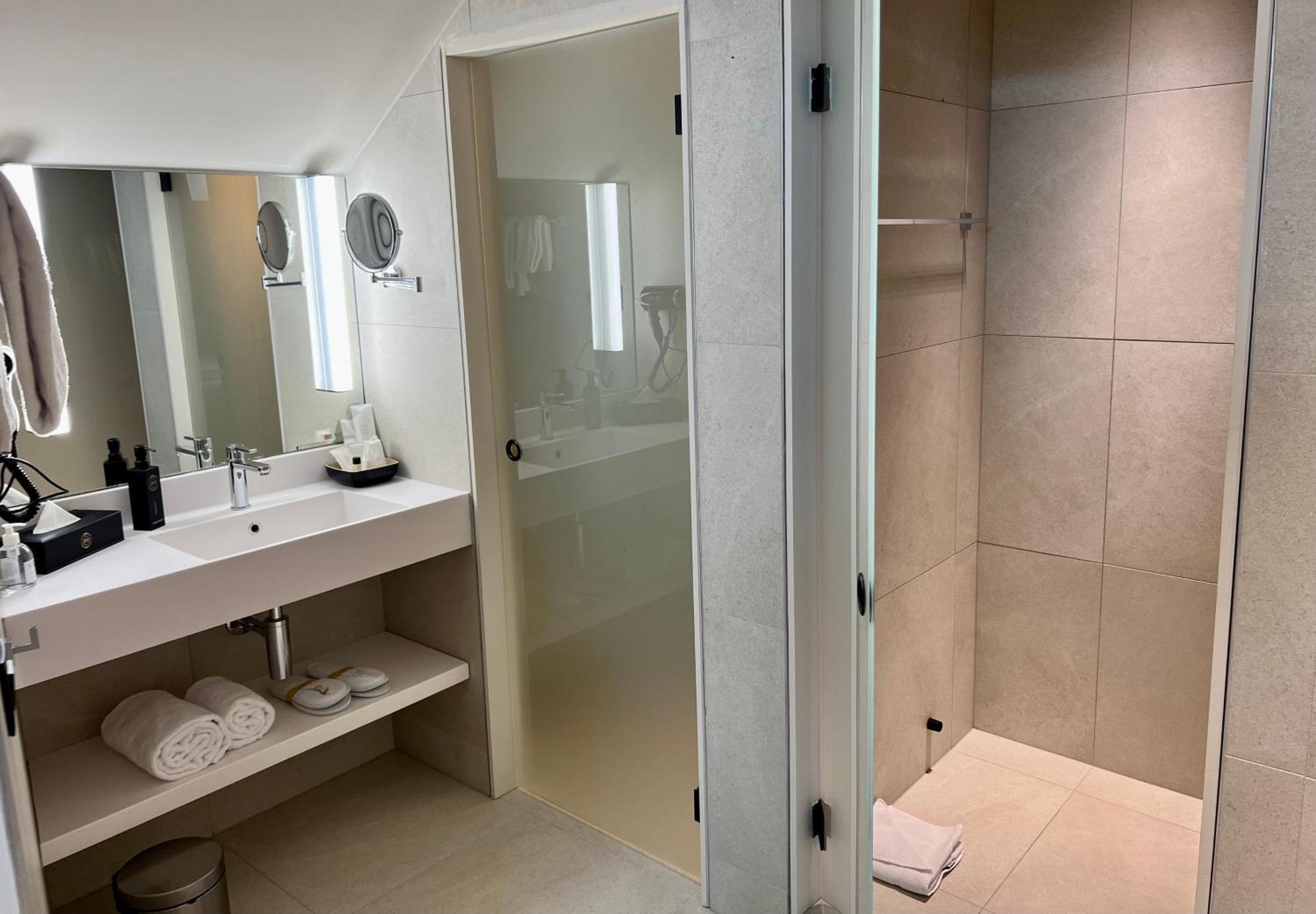 Opo Hotel Brüksel Dış mekan fotoğraf